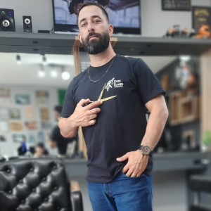 staff 1 (300 × 300 px)